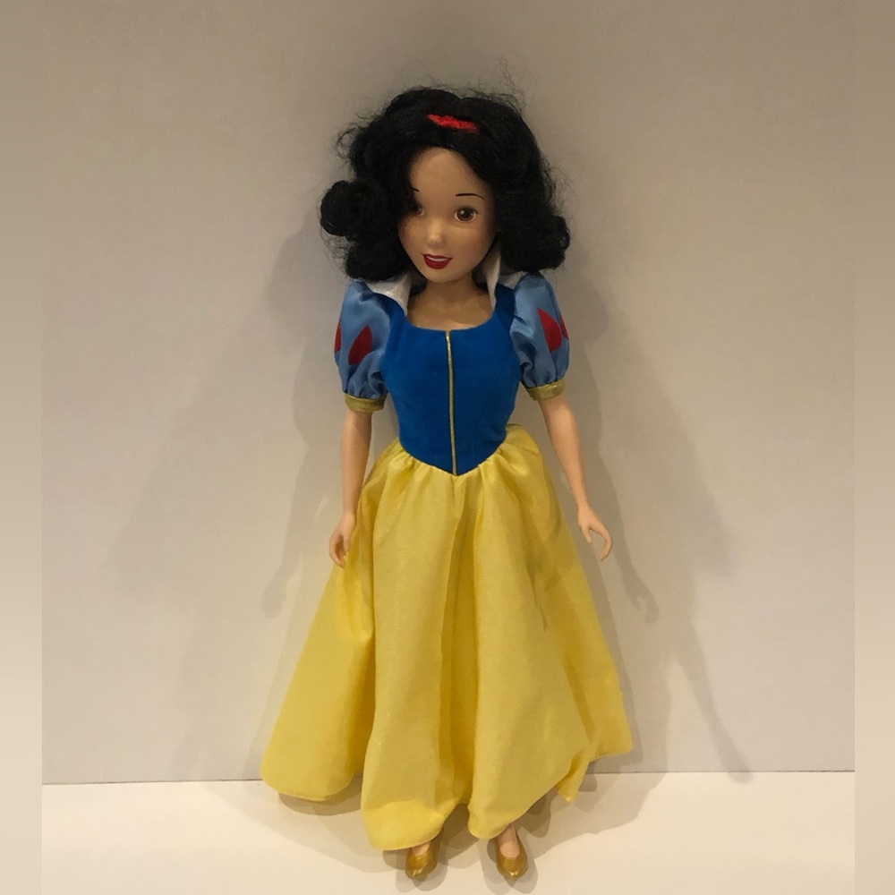 Disney Snow White Doll